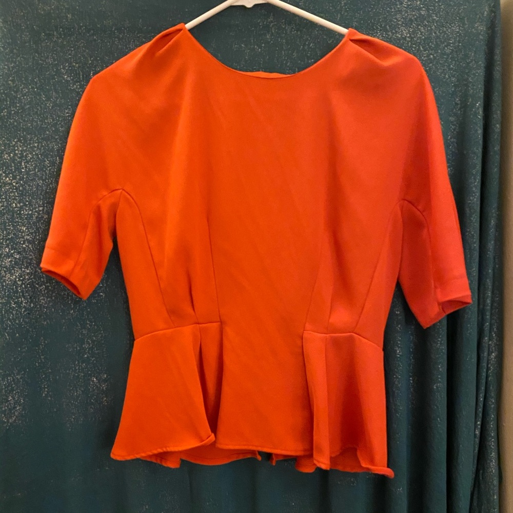 Cute blouse top